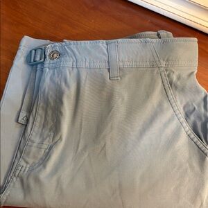 Gerry Light Blue Flat Front Men Shorts 38 waistband